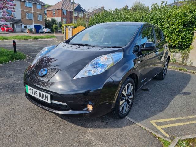 Nissan Leaf 0.0 80kW Tekna 24kWh 5dr Auto Hatchback Electric Black