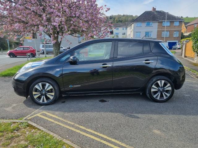 2015 Nissan Leaf 0.0 80kW Tekna 24kWh 5dr Auto