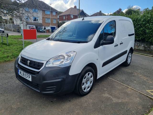 Peugeot Partner 850 1.6 BlueHDi 100 Professional Van [non SS] Panel Van Diesel White