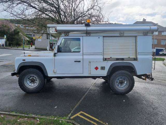 2013 Land Rover Defender Hard Top TDCi [2.2]