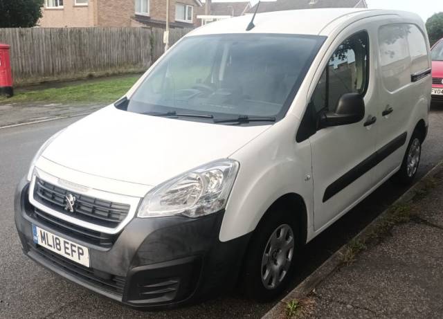 2018 Peugeot Partner 850 1.6 BlueHDi 100 Professional Van [non SS]