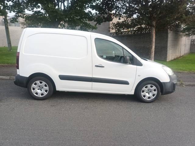 2018 Peugeot Partner 850 1.6 BlueHDi 100 Professional Van [non SS]