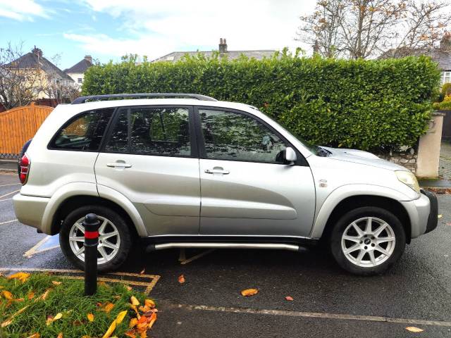 2005 Toyota Rav-4 2.0 D-4D Granite 5dr