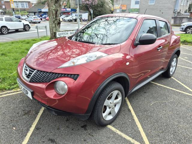 Nissan Juke 1.5 dCi Visia 5dr Hatchback Diesel Red