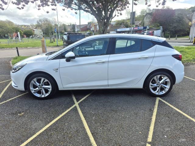 2017 Vauxhall Astra 1.0T 12V ecoFLEX SRi 5dr