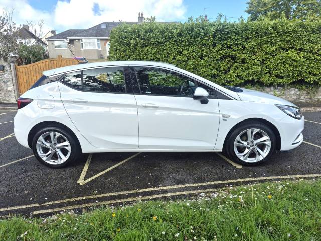 2017 Vauxhall Astra 1.0T 12V ecoFLEX SRi 5dr