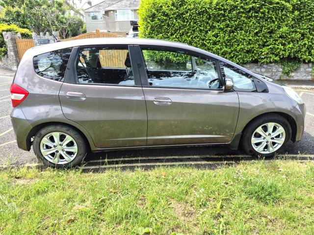 2011 Honda Jazz 1.4 i-VTEC ES 5dr CVT