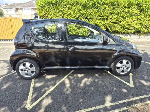2011 Toyota Aygo 1.0 VVT-i Black 5dr [AC] MMT [2010]