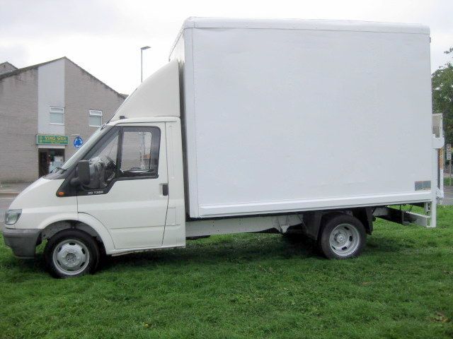 Ford Transit 2.4 TRANSIT 350 MWB TD Van Diesel White